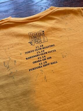 RARE Vtg 2002 Yellow Signed Reel Big Fish Cheer Up Japan Tour Tshirt - Size M
